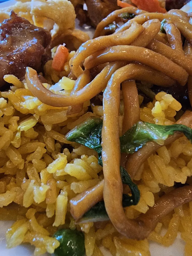Rice Noodles Chicken